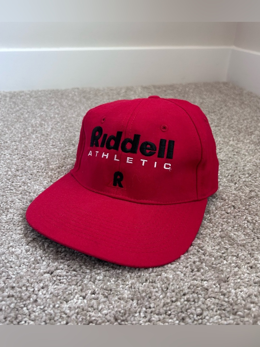 Vtg 90s Riddell Athletic Fitted Hat 7 1/8 Red Wool Green Underbrim Baseball M